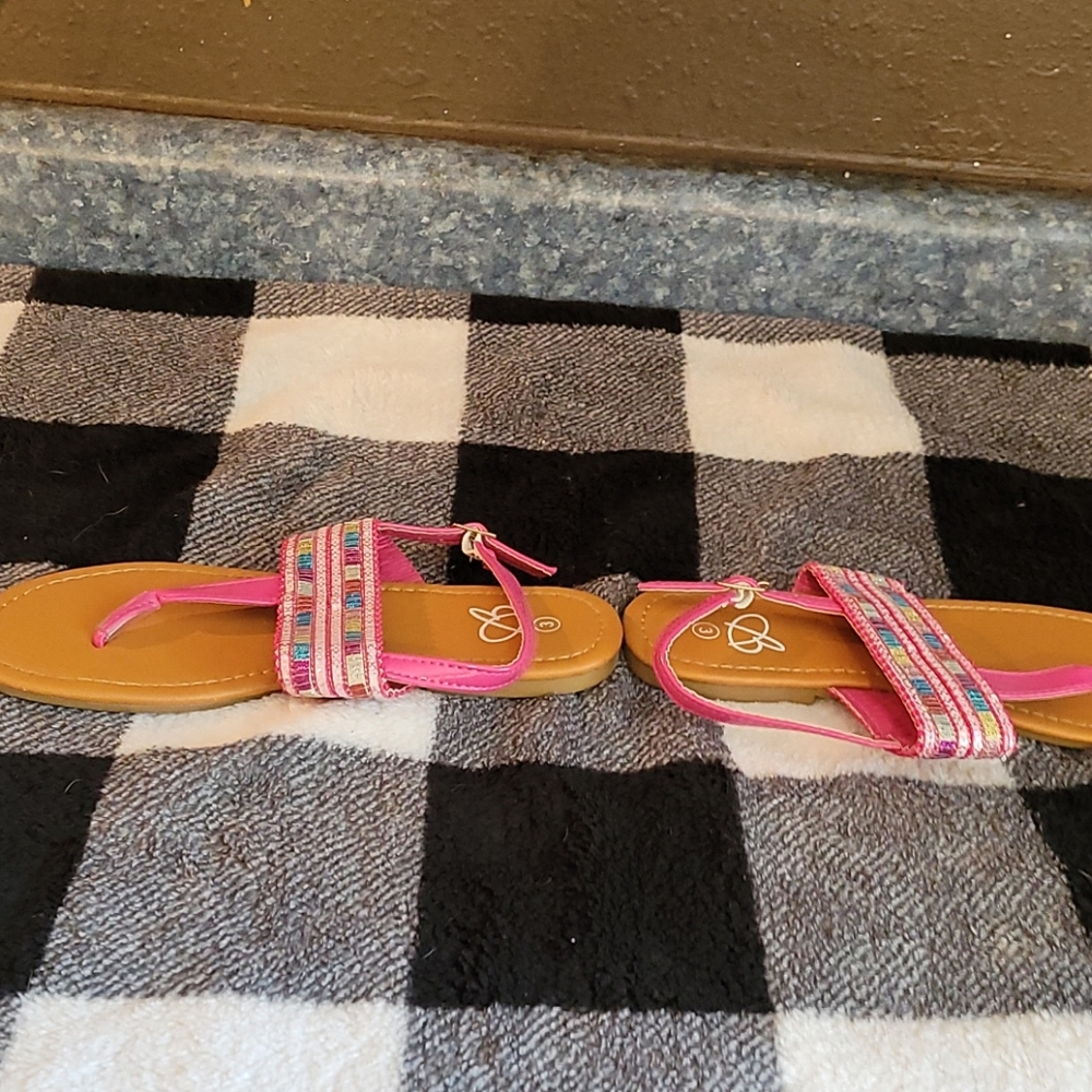 Pink sandles - Picture 2 of 4